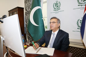 High Commissioner holds Virtual Khuli Katchehri; says getting Pakistan on UK's Green List for travel is his priority