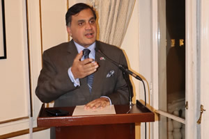 Pakistan offers huge potential in the form of a talented and motivated young workforce. We are making concerted efforts & strengthening collaboration between Public - Private sectors to attract investments; High Commissioner, Dr. Mohammad Faisal.