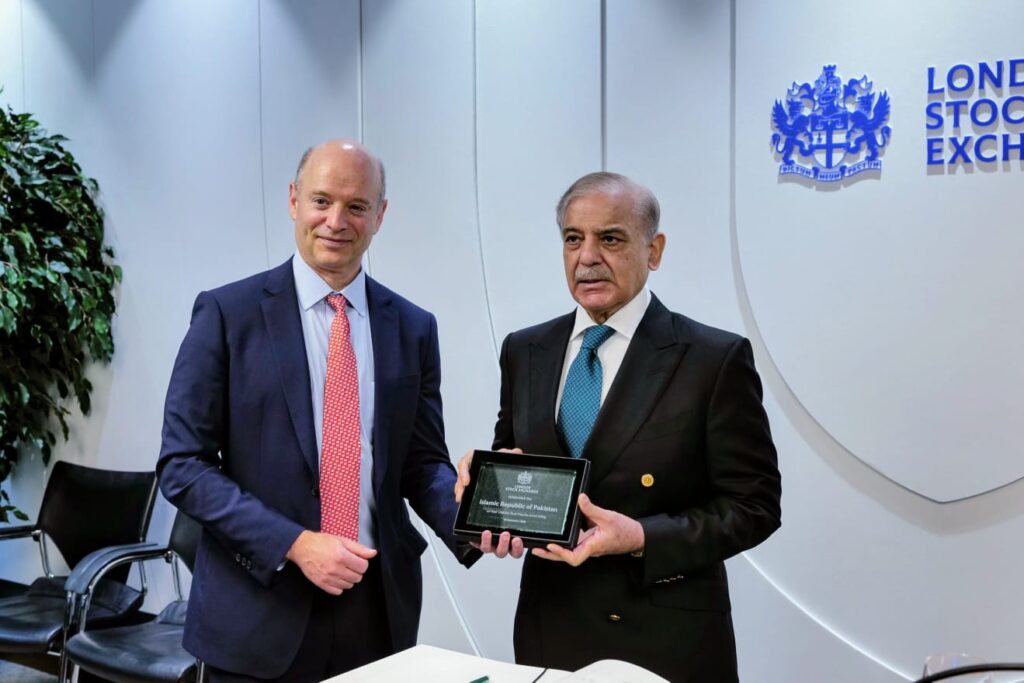 PM Shehbaz Sharif makes history as first Pakistani premier to open LSE session; inaugurates historic US$3 bn Eurobond